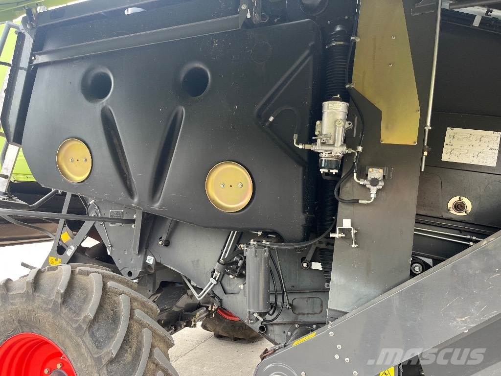 CLAAS Tucano 440 Kombajny zbożowe