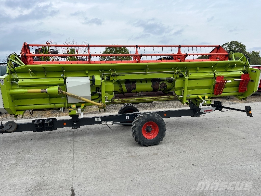 CLAAS Tucano 440 Kombajny zbożowe