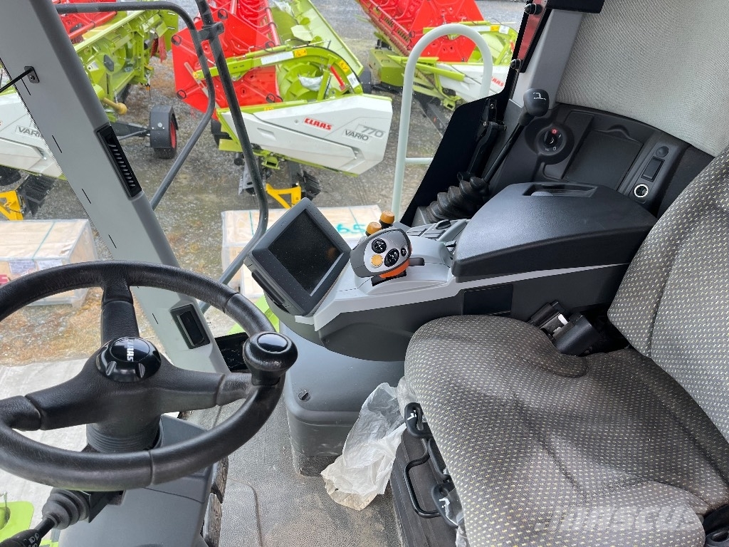 CLAAS Tucano 440 Kombajny zbożowe