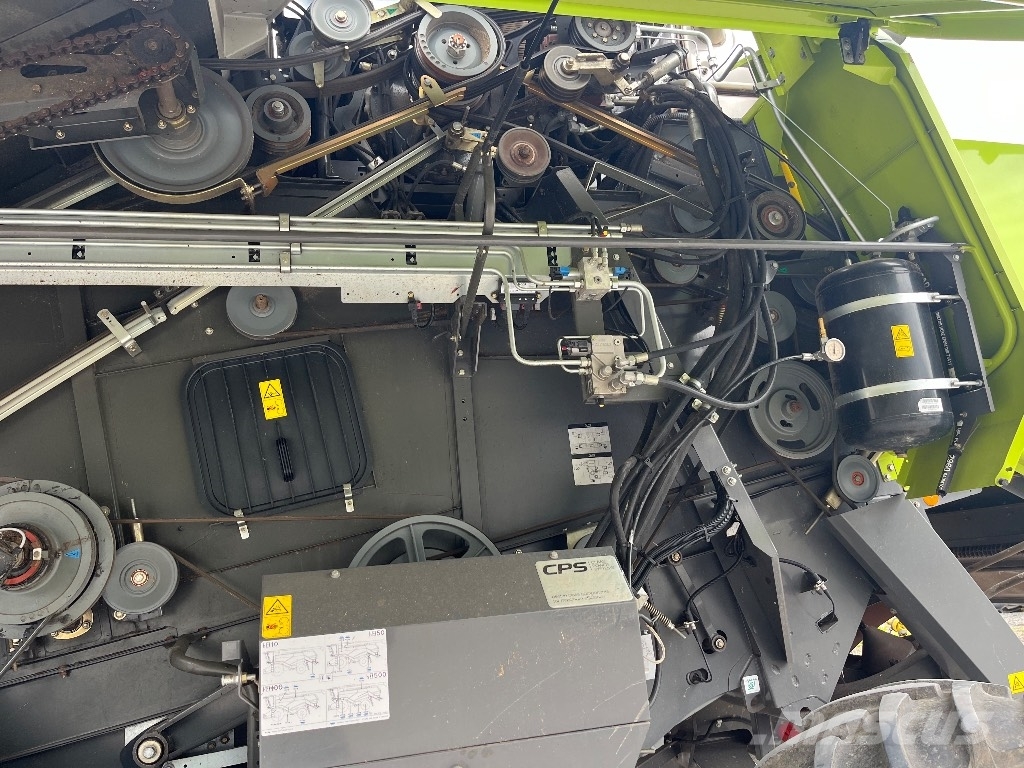 CLAAS Tucano 440 Kombajny zbożowe