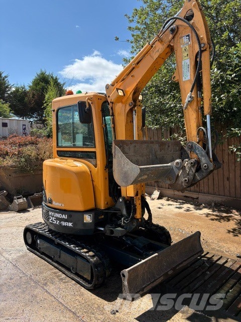 Hyundai Robex 25 Z-9 AK Minibagger < 7t