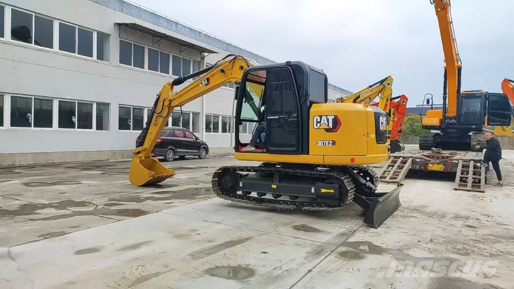 CAT 307E2 履带挖掘机