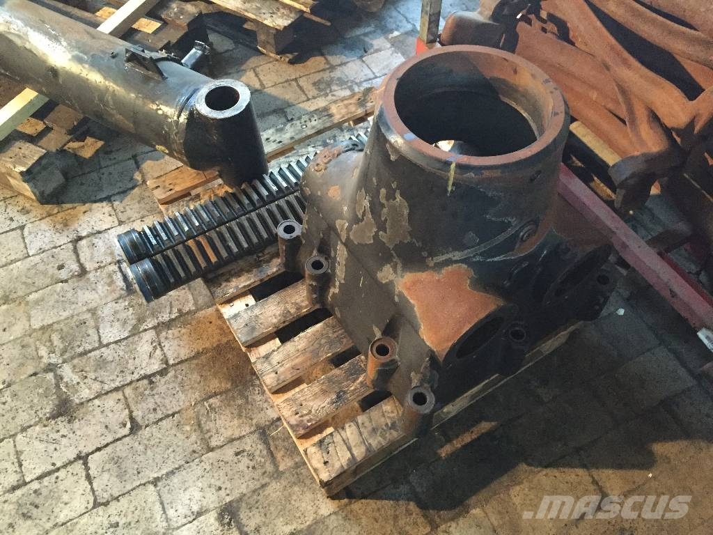 Valmet 860.1 Crane Base Hidraulikos įrenginiai