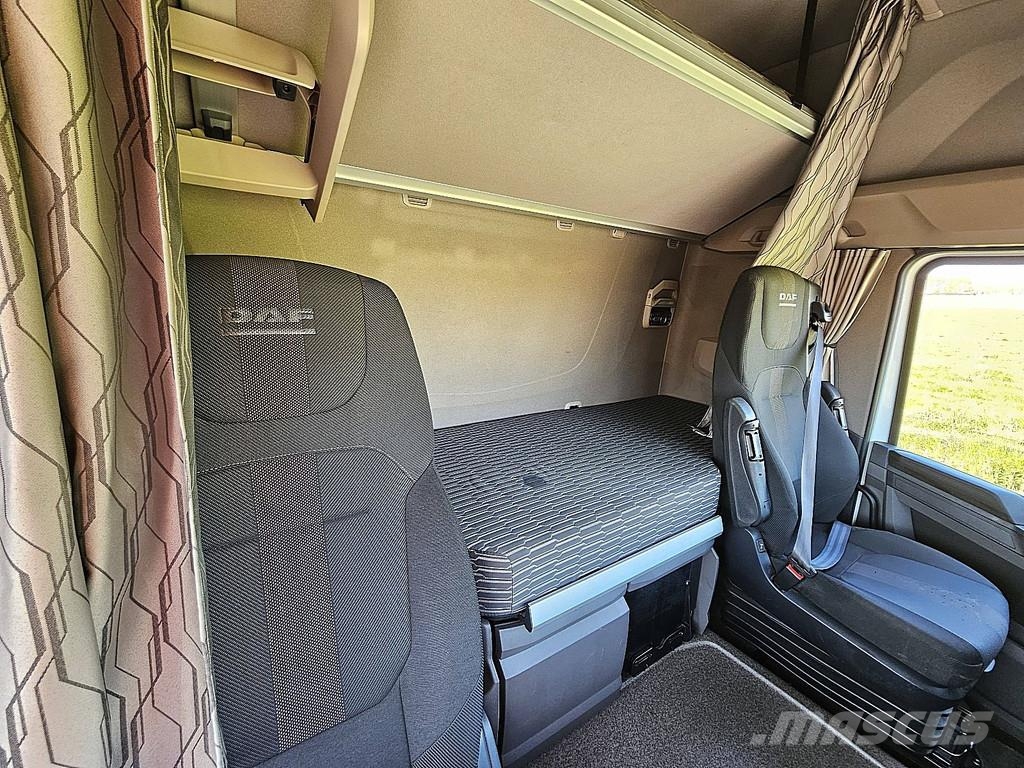 DAF XF 530 NGD 트랙터 유닛