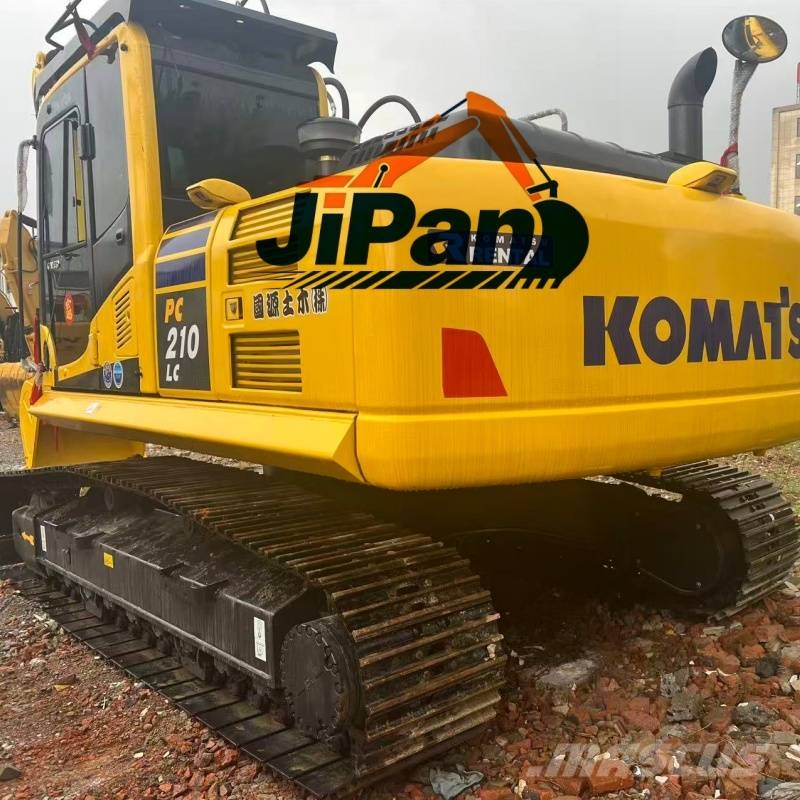 Komatsu PC 210 Crawler excavators