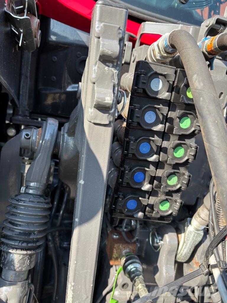 Valtra N154 Traktoren