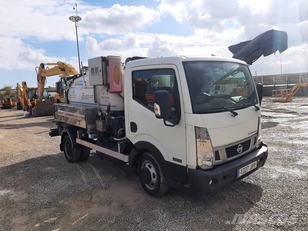 Nissan Cabstar E Kolkenzuigers