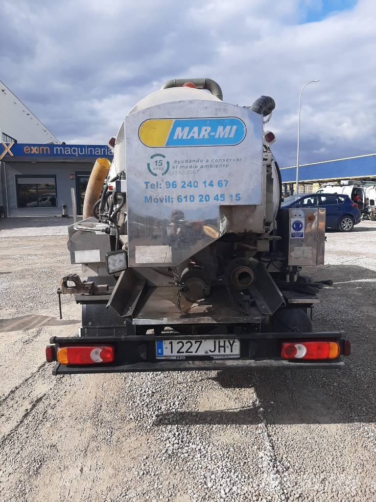 Nissan Cabstar E Kolkenzuigers