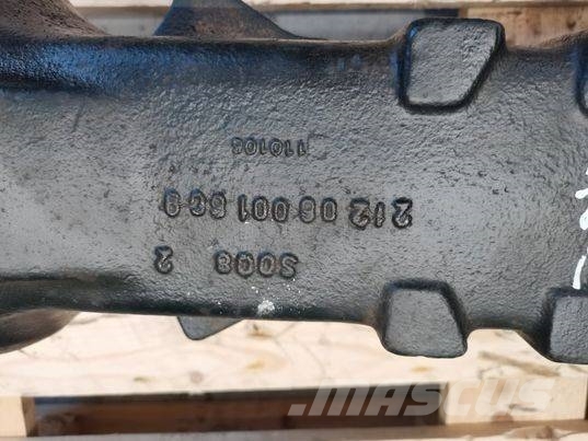 Manitou 627 Spicer case axle محور العجلة
