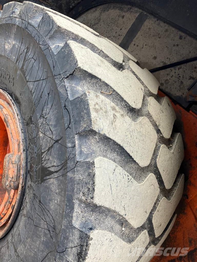 Hitachi ZW330-6 Wheel loaders
