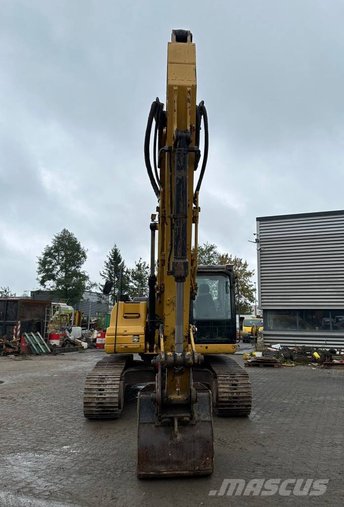 CAT 320DL Telakaivukoneet