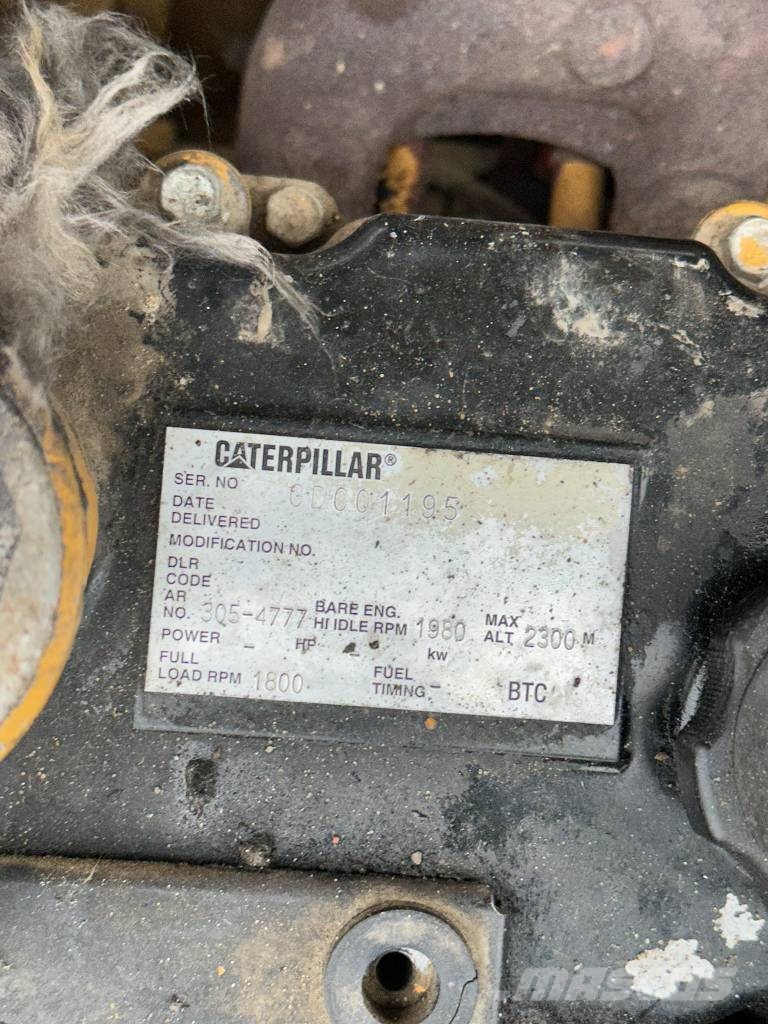 CAT 320DL Telakaivukoneet