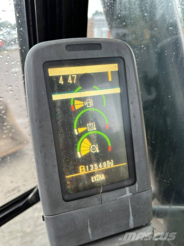 CAT 320DL Telakaivukoneet