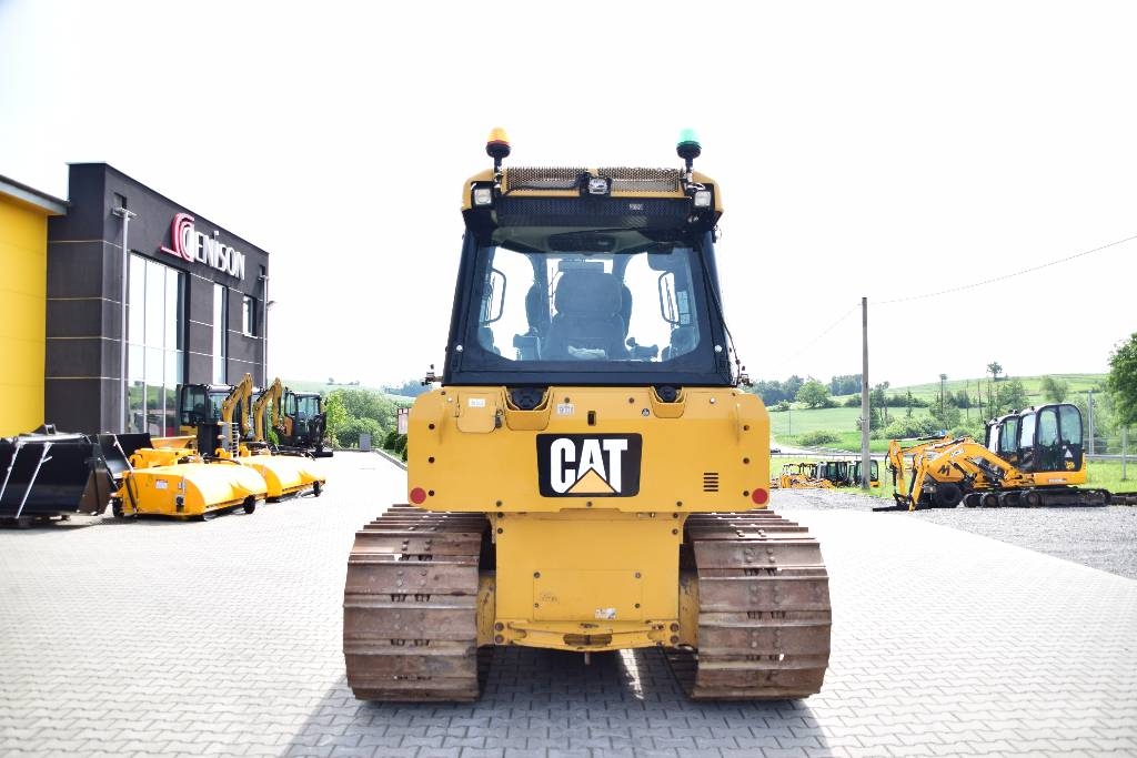 CAT D 5 K 2 LGP  CAT D6 CAT D5 Kāpurķēžu buldozeri