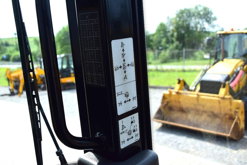 CAT D 5 K 2 LGP  CAT D6 CAT D5 Kāpurķēžu buldozeri