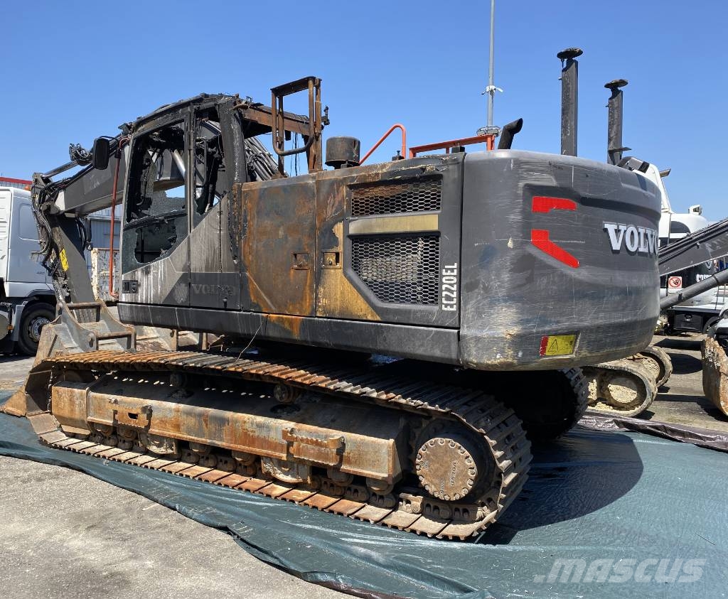 Volvo EC 220 EL /Certificat CE endommagée Excavadoras de cadenas