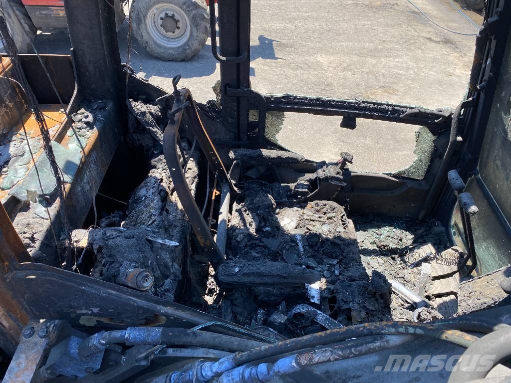 Volvo EC 220 EL /Certificat CE endommagée Excavadoras de cadenas