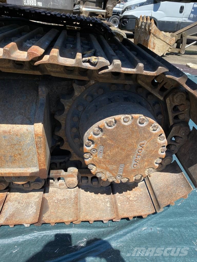 Volvo EC 220 EL /Certificat CE endommagée Excavadoras de cadenas