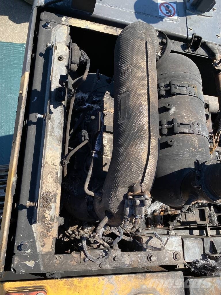 Volvo EC 220 EL /Certificat CE endommagée Excavadoras de cadenas