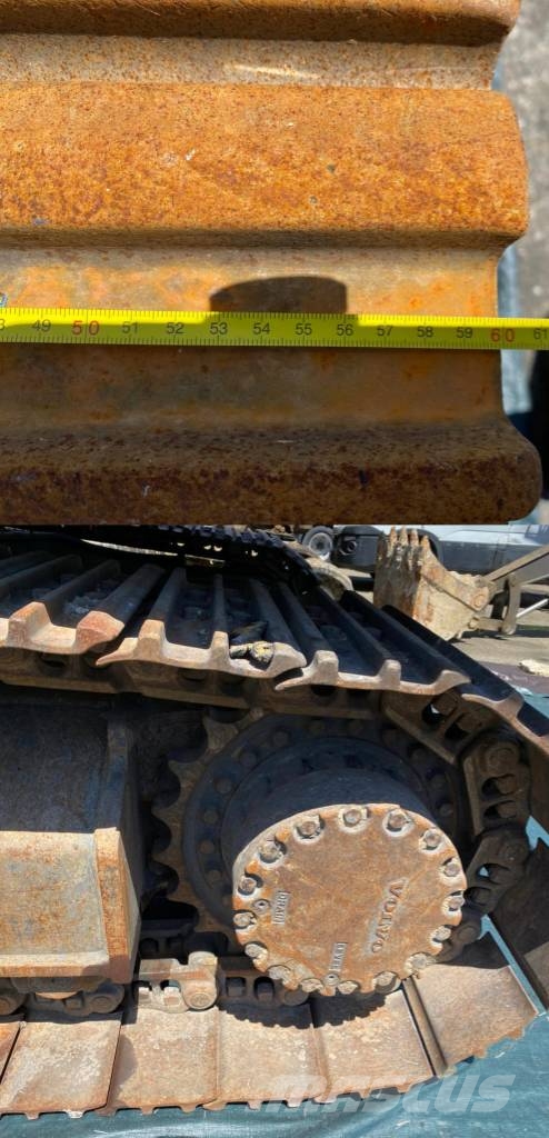 Volvo EC 220 EL /Certificat CE endommagée Excavadoras de cadenas