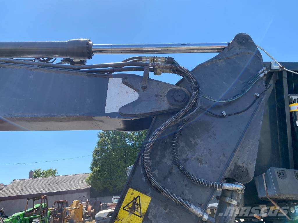 Volvo EC 220 EL /Certificat CE endommagée Excavadoras de cadenas