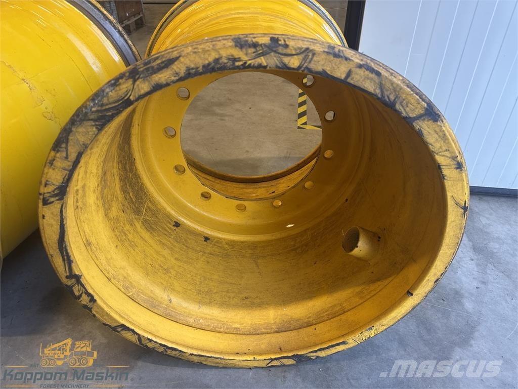 Ponsse Scorpion 28x26,5 Used/Beg الإطارات والعجلات والحافات