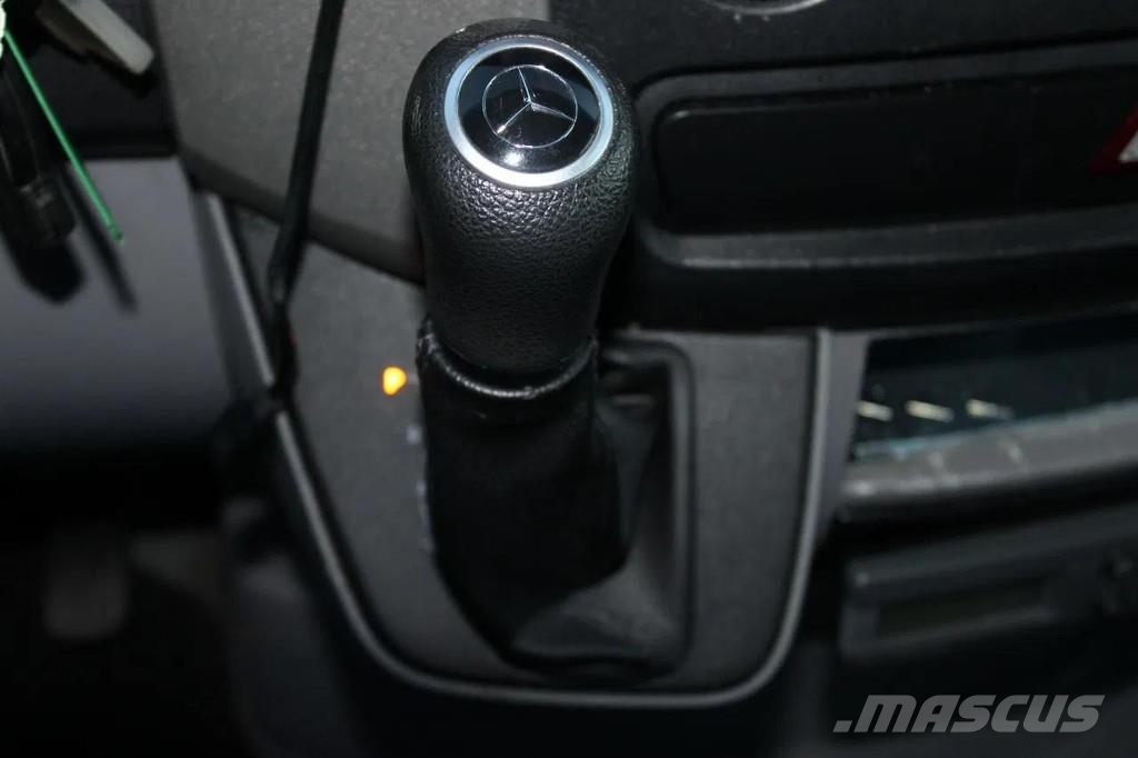 Mercedes-Benz Sprinter 316 + THERMO KING بدرجة حرارة قابلة للضبط
