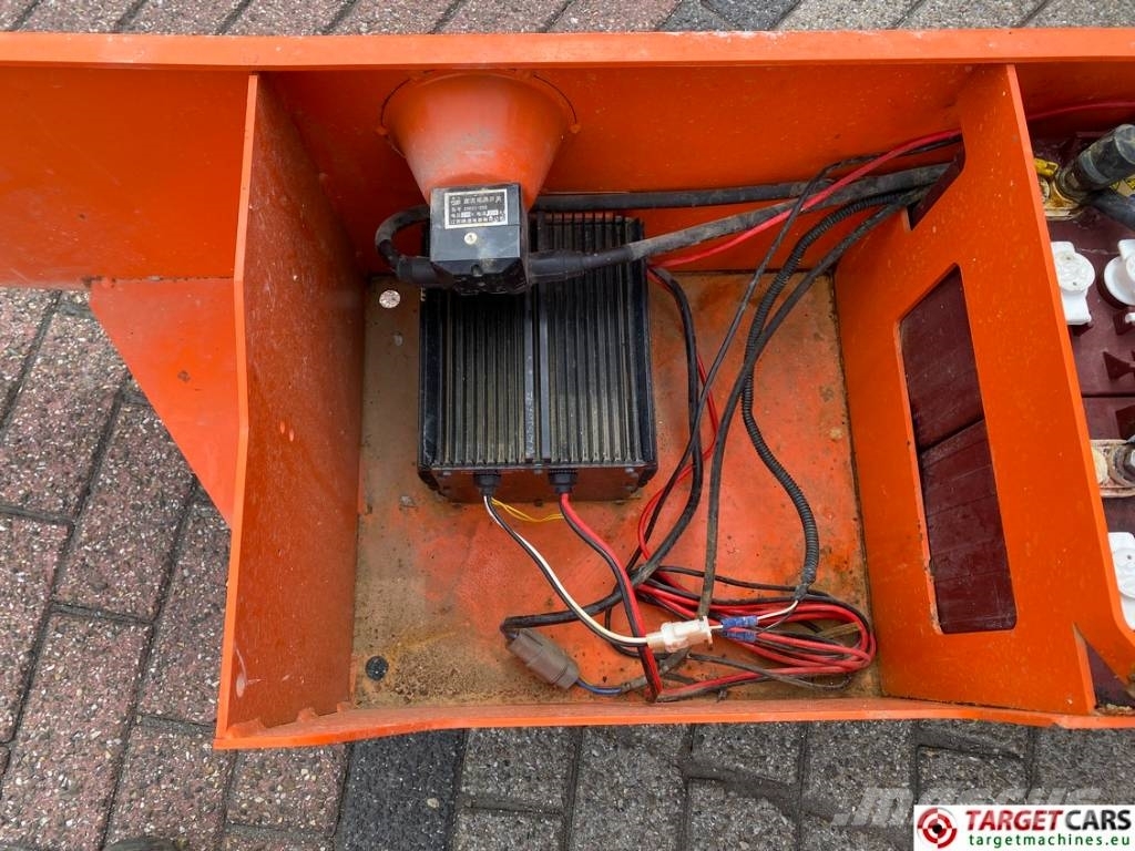 Dingli JCPT1612DC Electric Scissor Work Lift 1570cm 剪叉式升降机