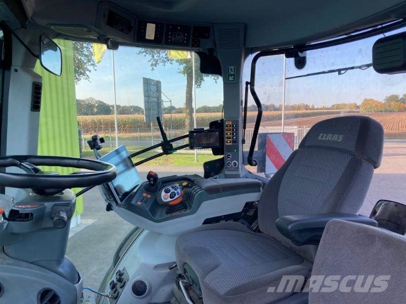 CLAAS AXION 830 CMATIC CEBIS 트랙터