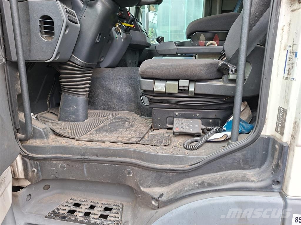 Mercedes-Benz ACTROS 2632 L 6X4 شاحنات بمقصورة وهيكل