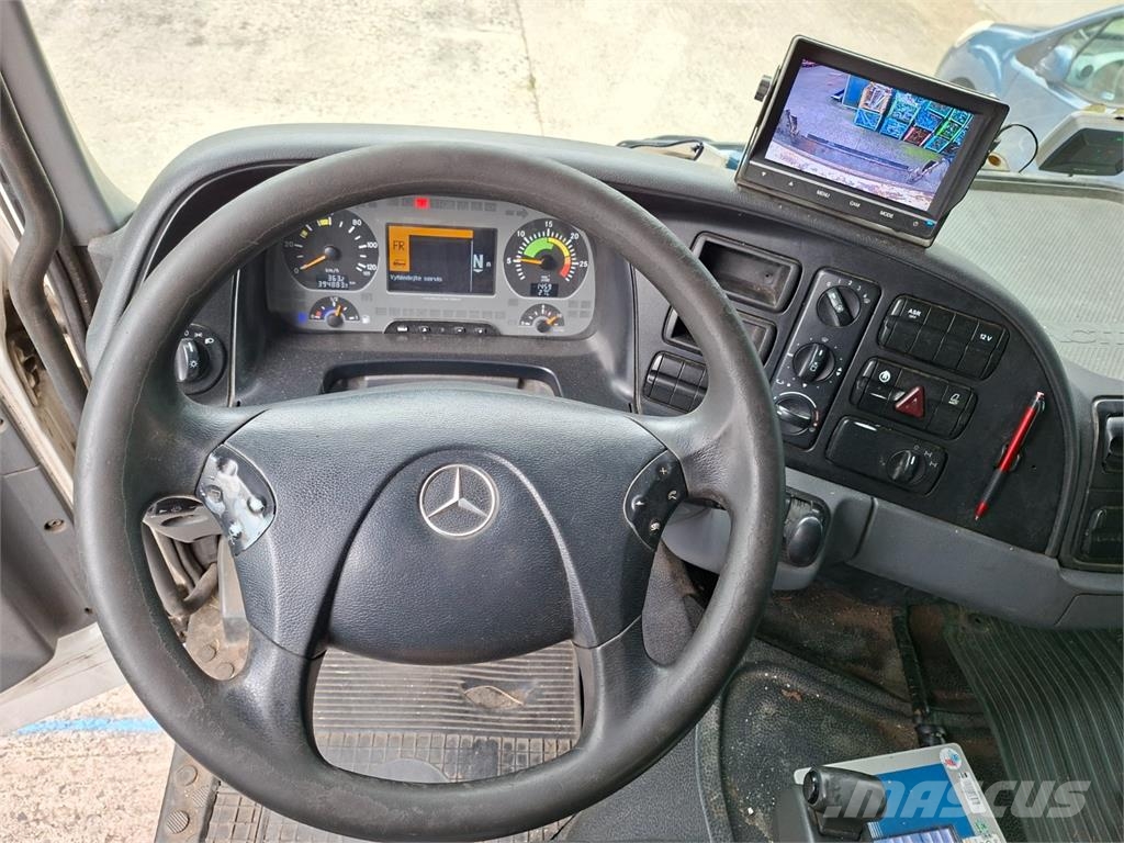 Mercedes-Benz ACTROS 2632 L 6X4 شاحنات بمقصورة وهيكل
