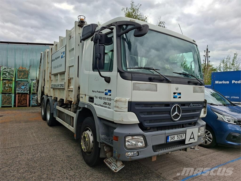 Mercedes-Benz ACTROS 2632 L 6X4 شاحنات بمقصورة وهيكل