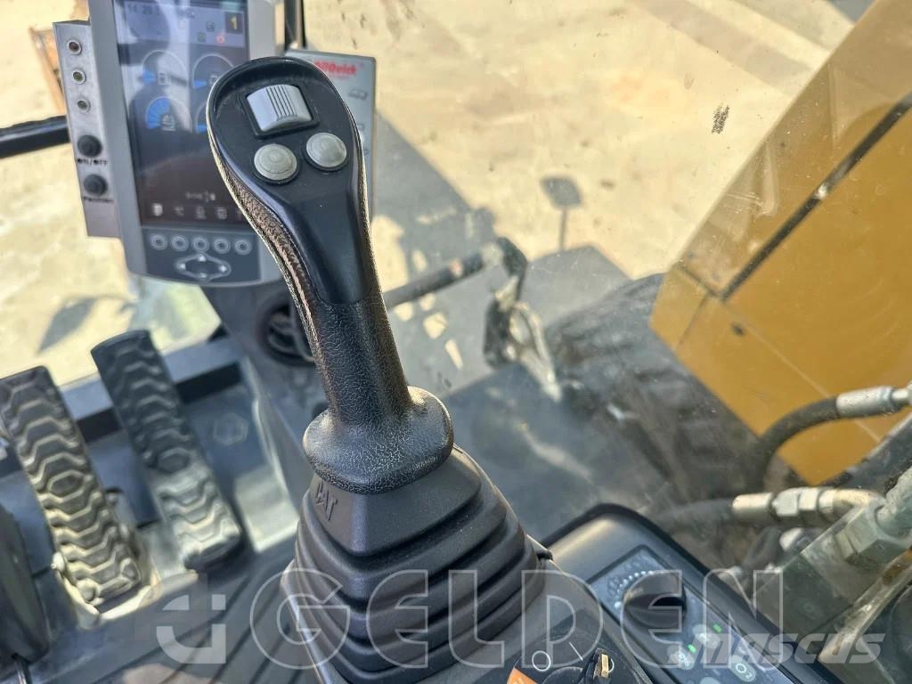 CAT M317F - TOP CONDITION Escavatori gommati