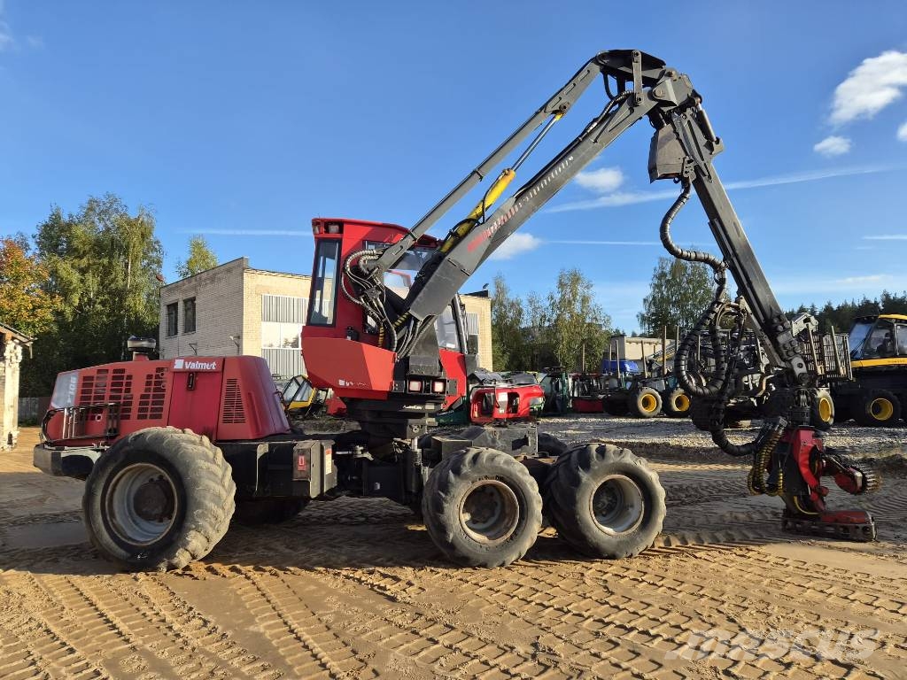 Valmet 901.4 حصادات