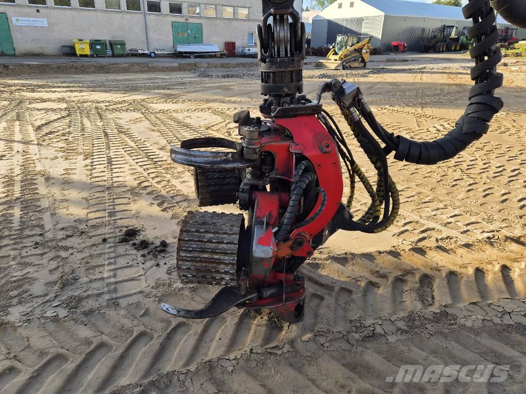 Valmet 901.4 حصادات