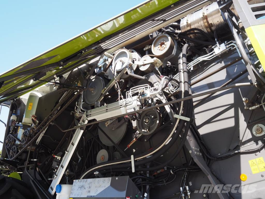 CLAAS Trion 650 GPS + V680 Mähdrescher