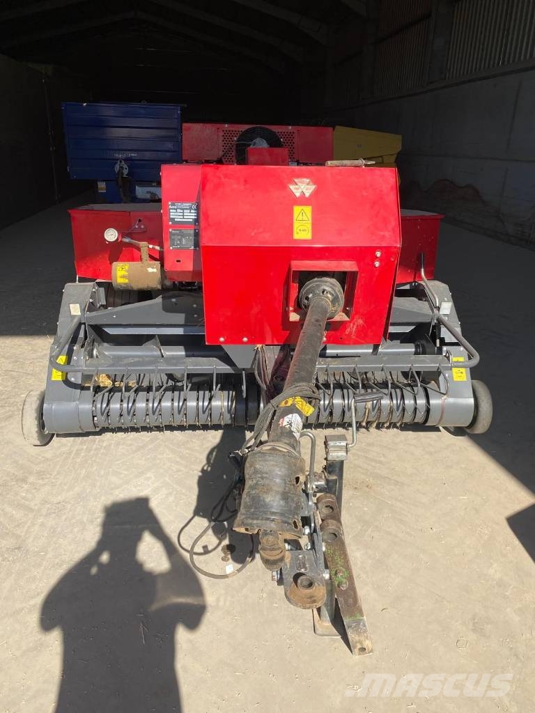 Massey Ferguson 1840 محزمات مربعة