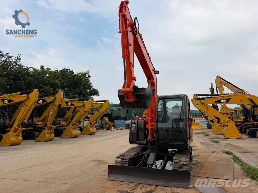 Hitachi ZX70 Малые экскаваторы 7т-12т