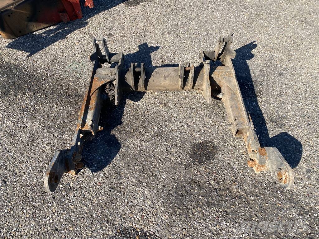 Kuhn PRO-LONGER GII/EP 7483 + Tête de fauchage endommag Pensasleikkurit