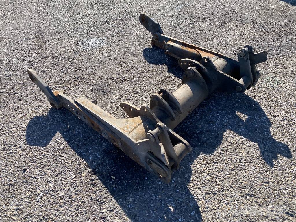 Kuhn PRO-LONGER GII/EP 7483 + Tête de fauchage endommag Pensasleikkurit
