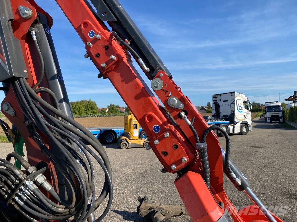 Kuhn PRO-LONGER GII/EP 7483 + Tête de fauchage endommag Pensasleikkurit