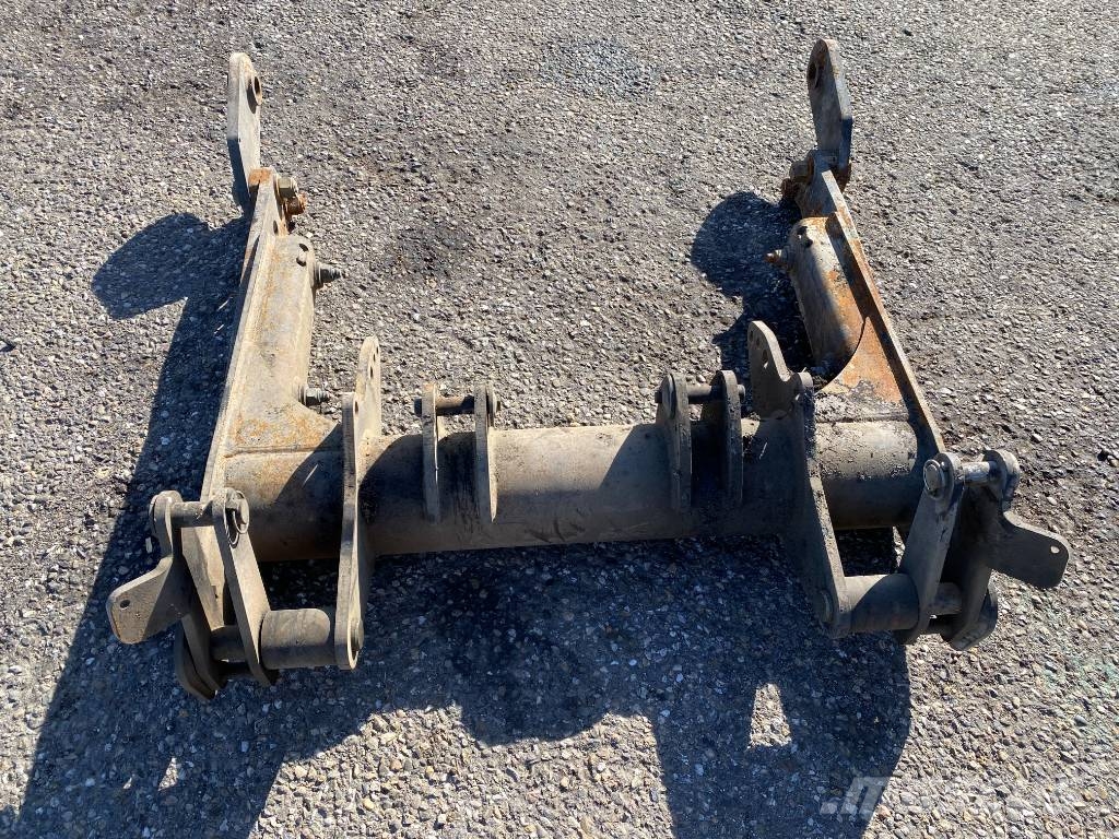 Kuhn PRO-LONGER GII/EP 7483 + Tête de fauchage endommag Pensasleikkurit