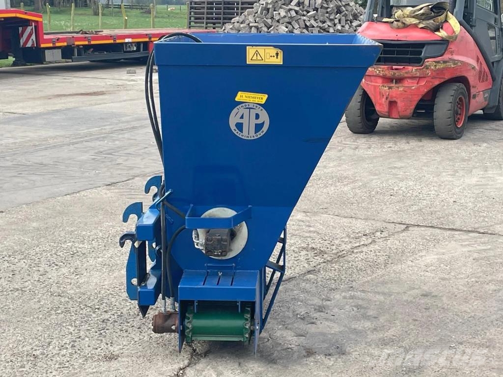 AP AS 1500 | Instrooibak | Zaagsel strooier | Nieuw s Agricoltura - Altro