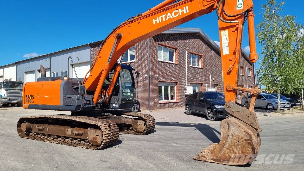 Hitachi 210LC 5-B حفارات زحافة