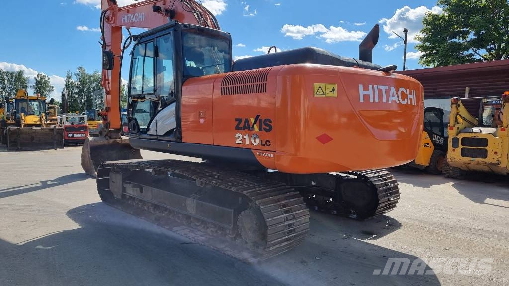 Hitachi 210LC 5-B حفارات زحافة