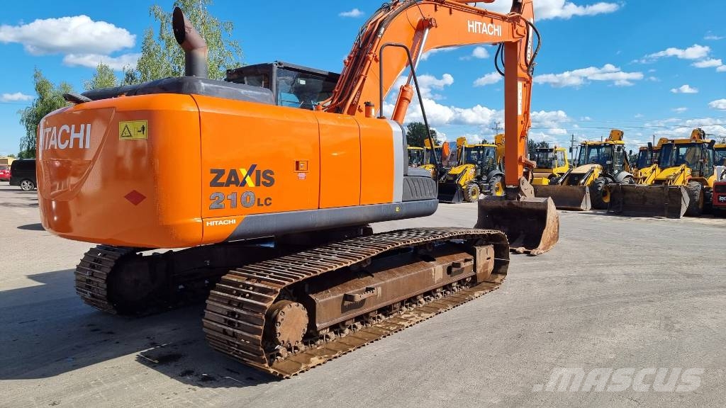 Hitachi 210LC 5-B حفارات زحافة