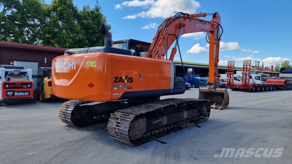 Hitachi 210LC 5-B حفارات زحافة