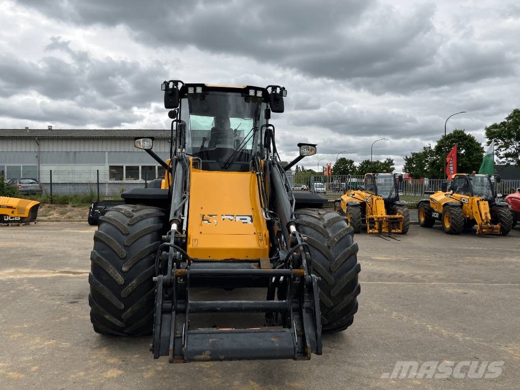 JCB 435S Τρακτέρ