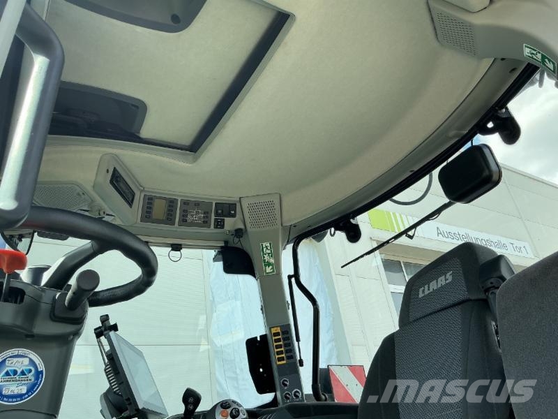 CLAAS ARION 660 CMATIC CEBIS Traktoren