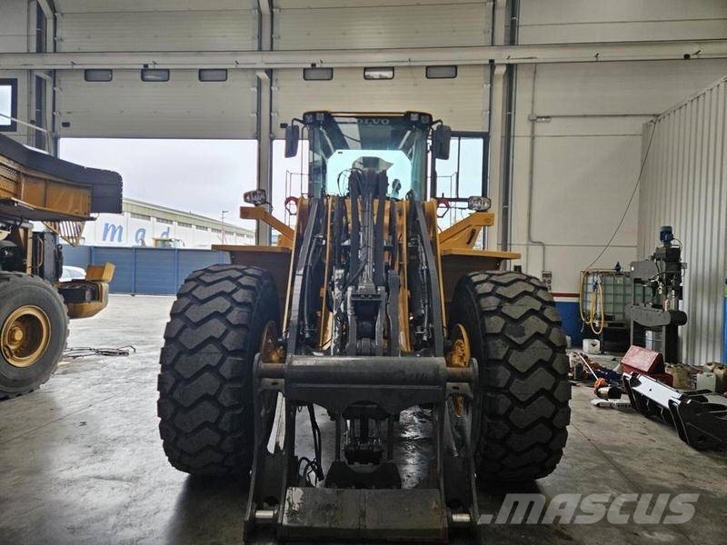 Volvo L 150 F 轮式装载机